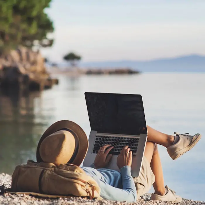 Prepare for Work while in tour in Egypt on travchance Prepare for Work while in tour in Egypt on travchance