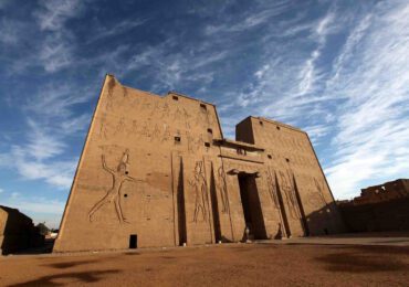 Edfu Temple- View3