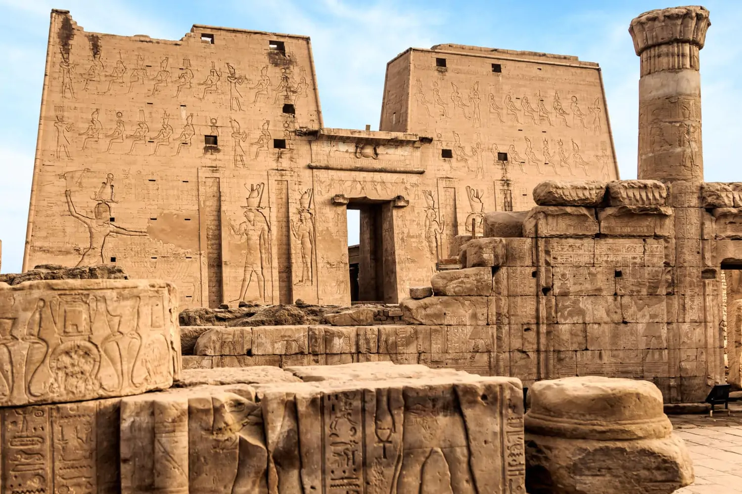 Edfu Temple- View7 Edfu Temple- View7
